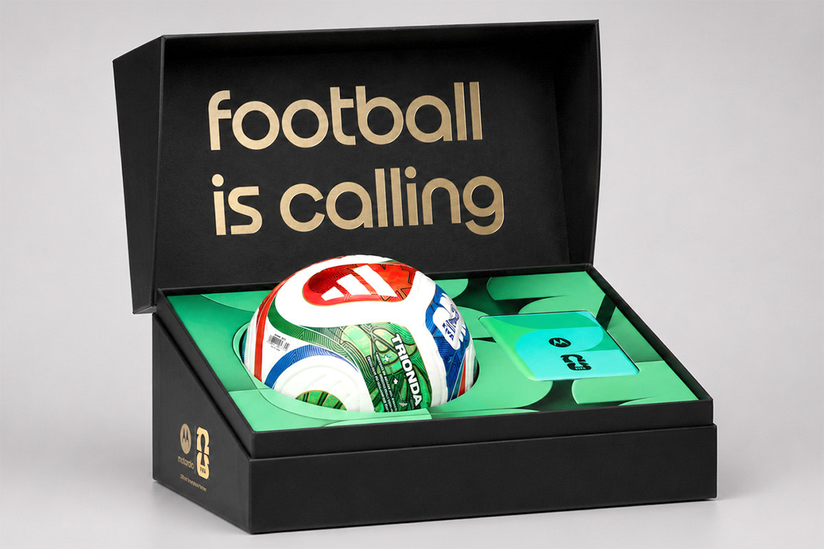 Image of 1 x Motorola razr 60 FIFA World Cup 26™ Edition